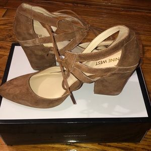 Nine West Sabiniano Lace-up ankle strap Sandals